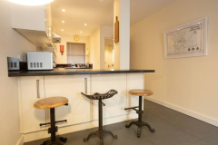 norwich-townhouse_ground-floor-breakfast-bar