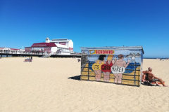 Norwich-townhouse_great-yarmouth-beach